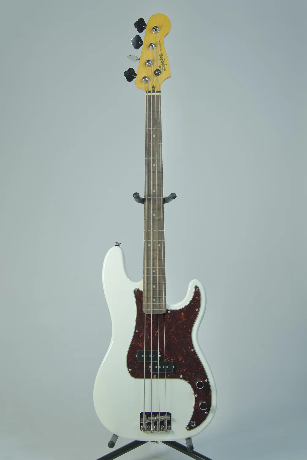 Squier Classic Vibe '60s Precision Bass Guitar - Olympic White